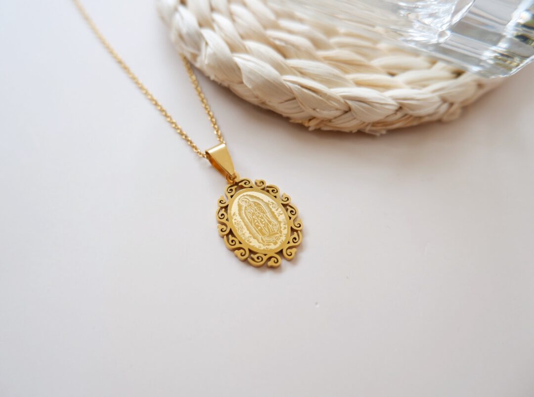 Maria Necklace