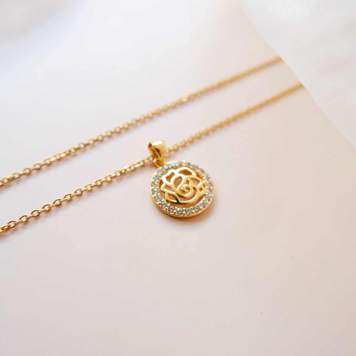 Rose Love Necklace