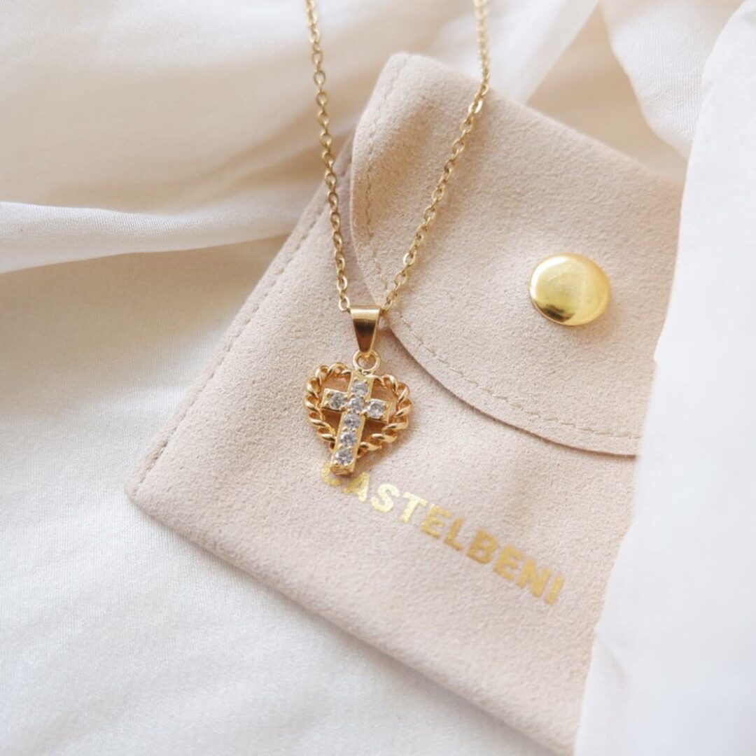 Antonet Dainty Necklace